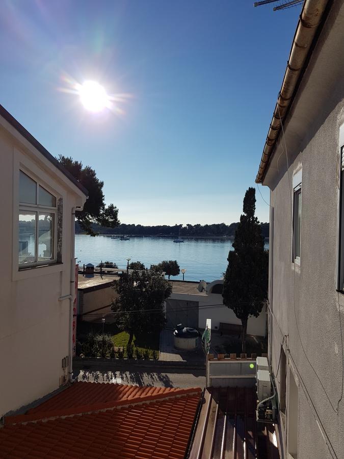 Hostel Timun (Adults Only) Novalja Bagian luar foto